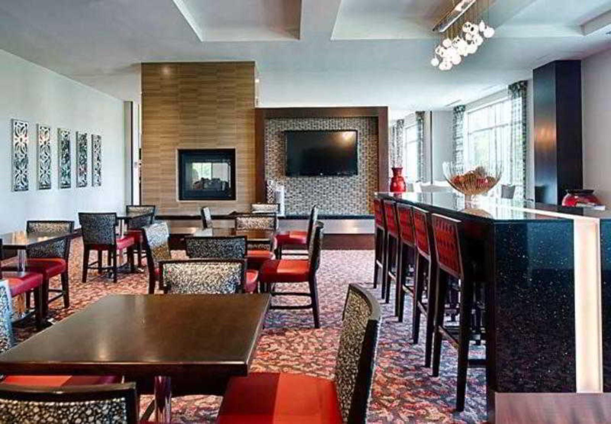 Residence Inn By Marriott Boston Logan Airport/Chelsea Restaurante foto