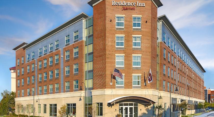 Residence Inn By Marriott Boston Logan Airport/Chelsea Exterior foto